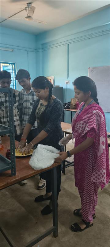 Herbal Gulal  made by Science department