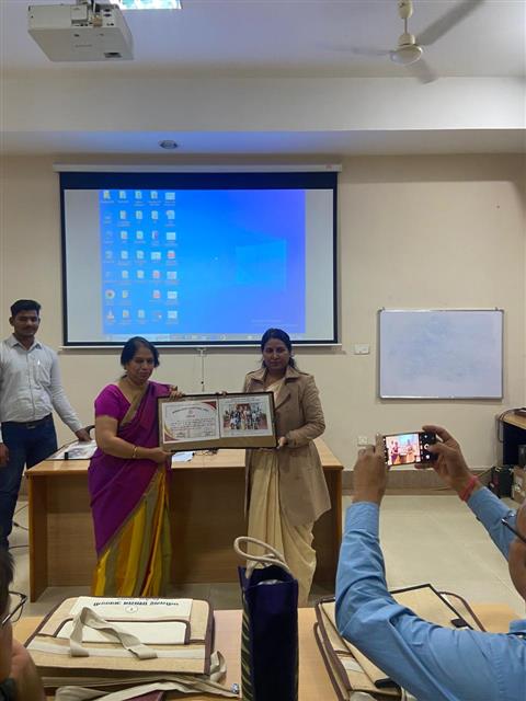 Late Ramnath Verma Government College Mopka-Nipania,District :- Balodabazar-Bhatapara Pin No.- 493118 - Principal Meeting 